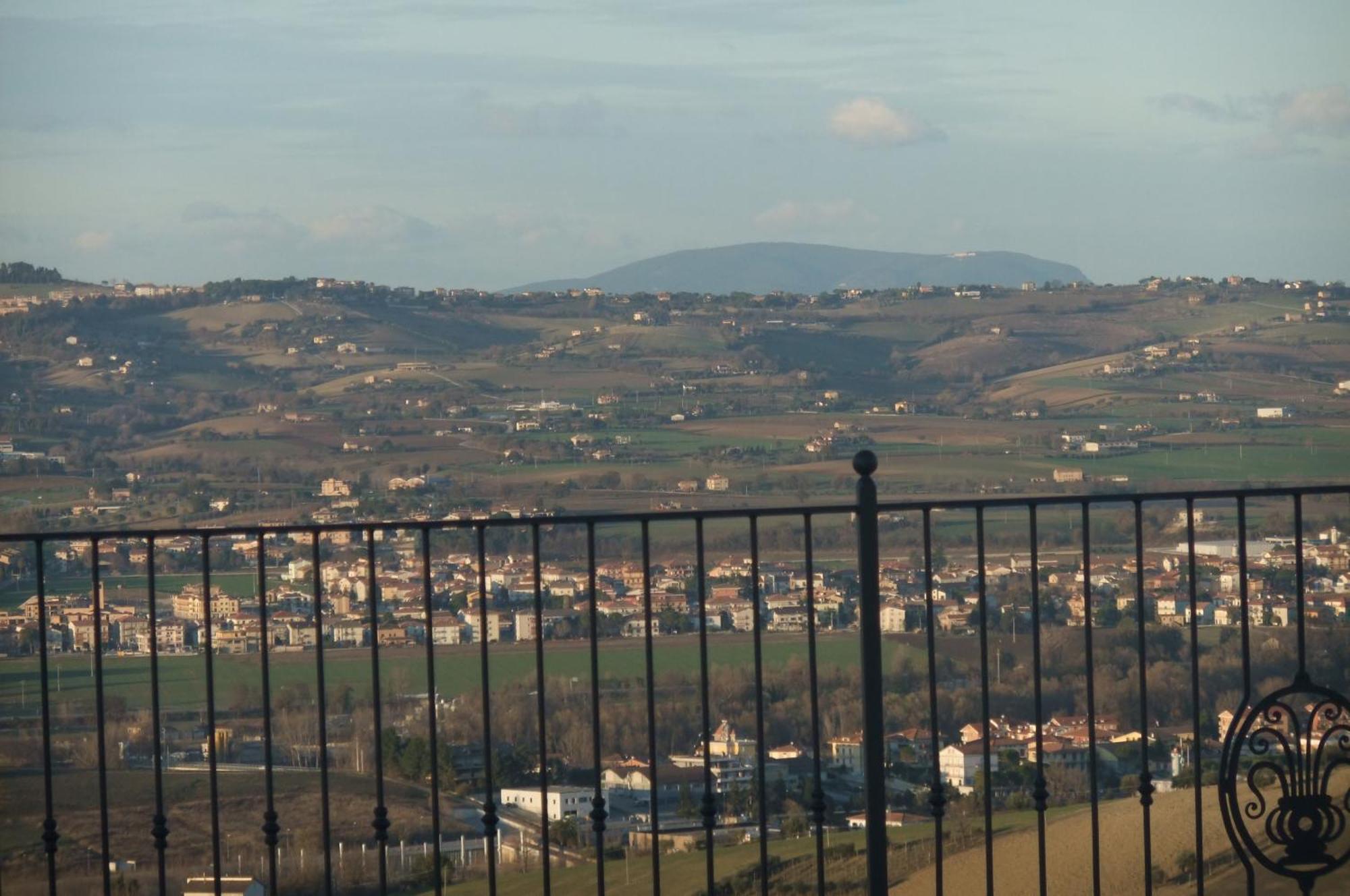 Hotel La Rosa Dei Venti Monte San Giusto Pokój zdjęcie